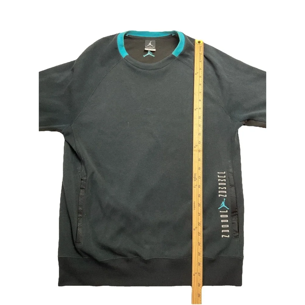 Nike Jordan Men's Black Long Sleeve Full Pullover Sweater Size L
